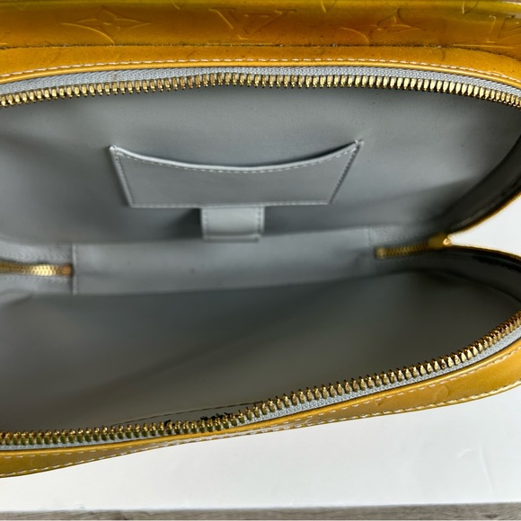 LOUIS VUITTON Monogram Vernis Murray Backpack Yellow - Picture 7 of 16